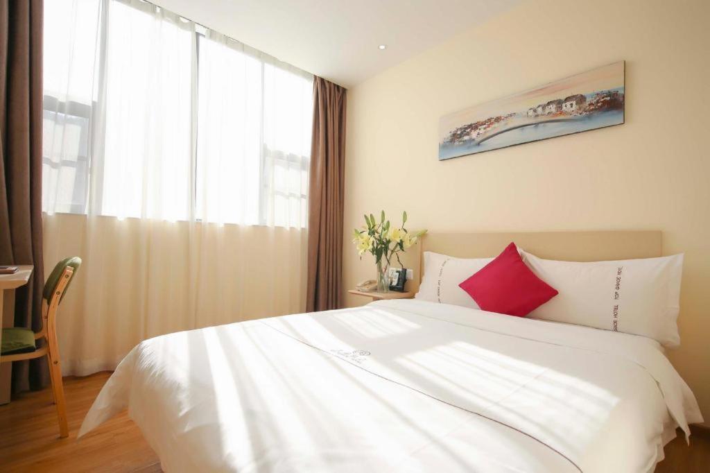 Shang Pin Hotel Shenzhen Futian Exhibition Branch Bagian luar foto