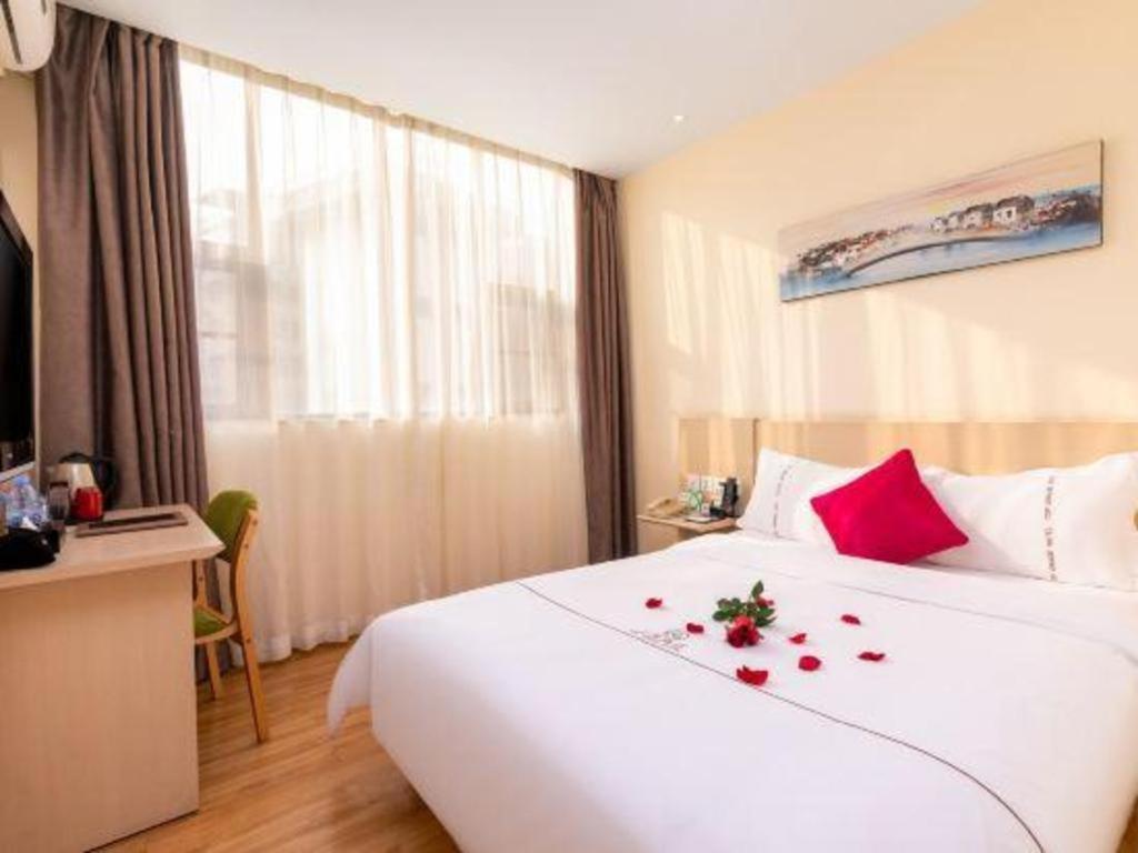 Shang Pin Hotel Shenzhen Futian Exhibition Branch Bagian luar foto